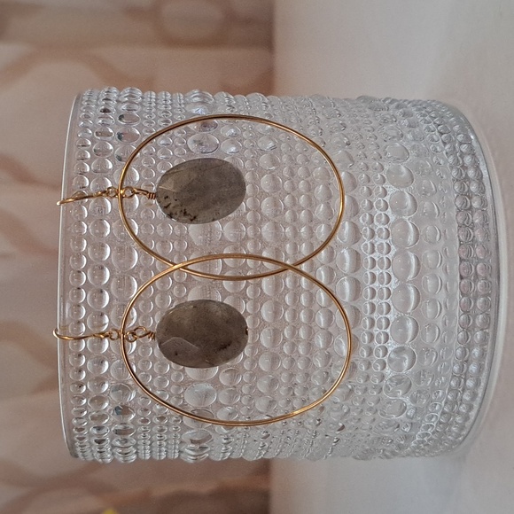 Gold Tone Gray Labradorite Earrings - Picture 1 of 1